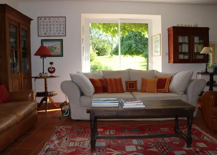 Holiday home Les Chenevieres